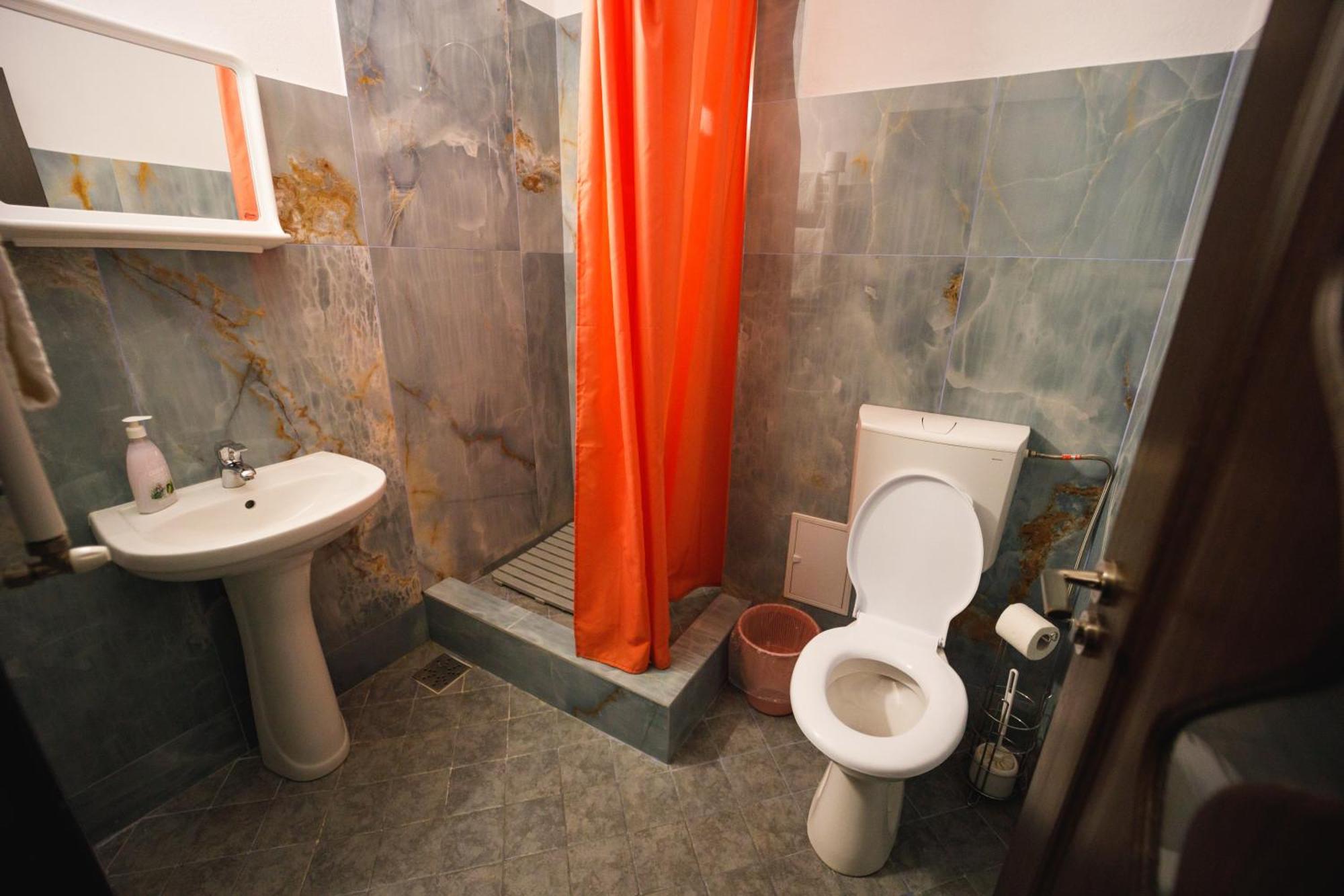 Popasul Sura Hotel Suceava Bagian luar foto