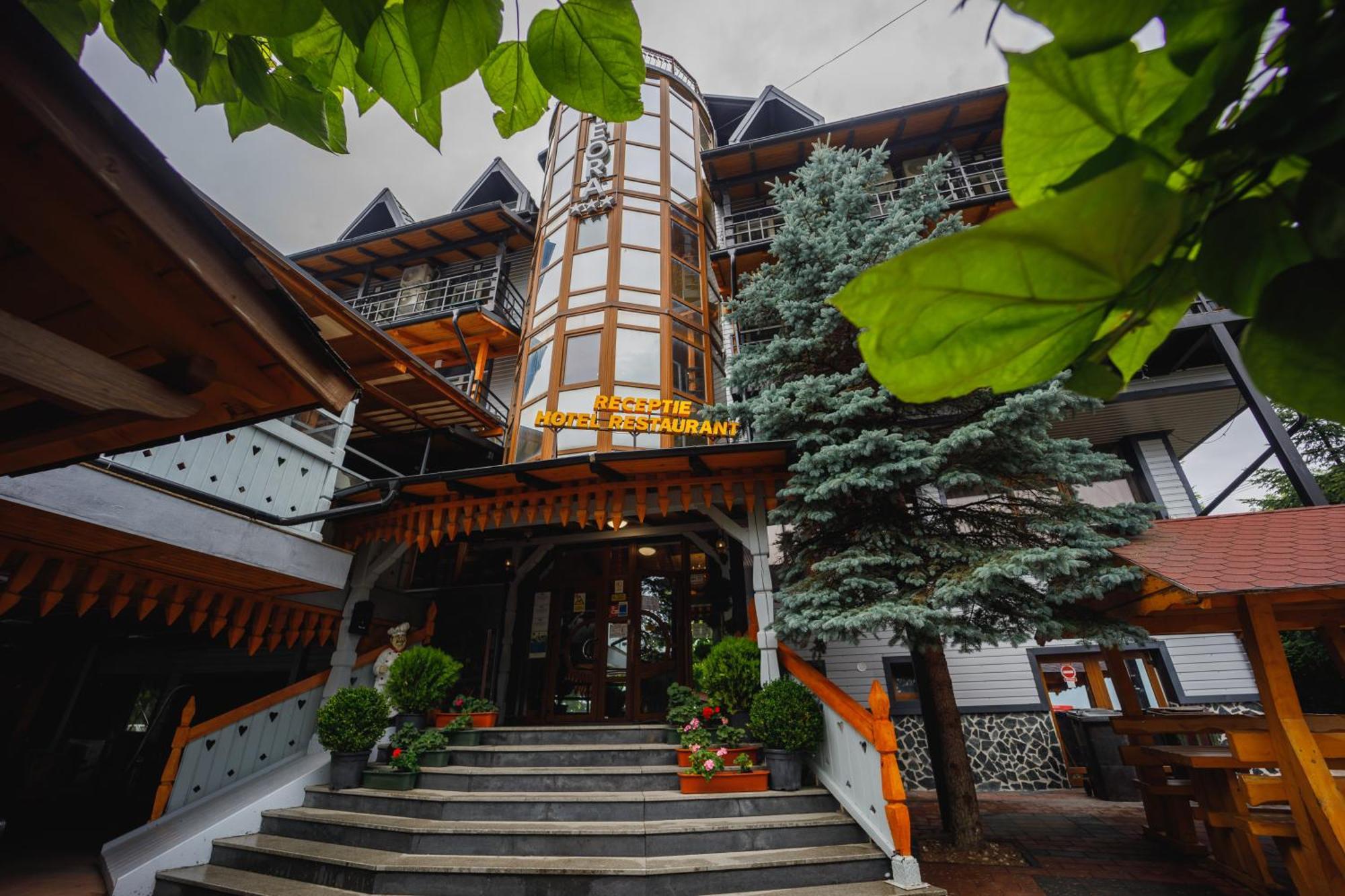 Popasul Sura Hotel Suceava Bagian luar foto
