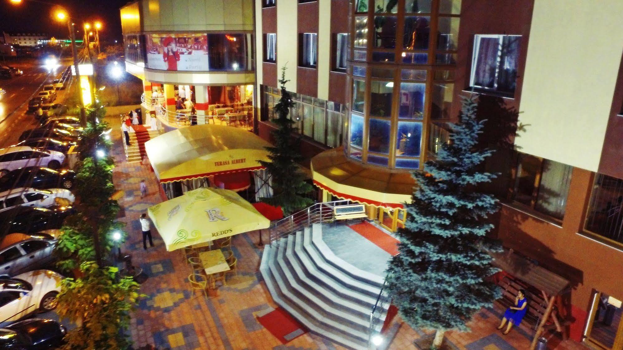 Popasul Sura Hotel Suceava Bagian luar foto